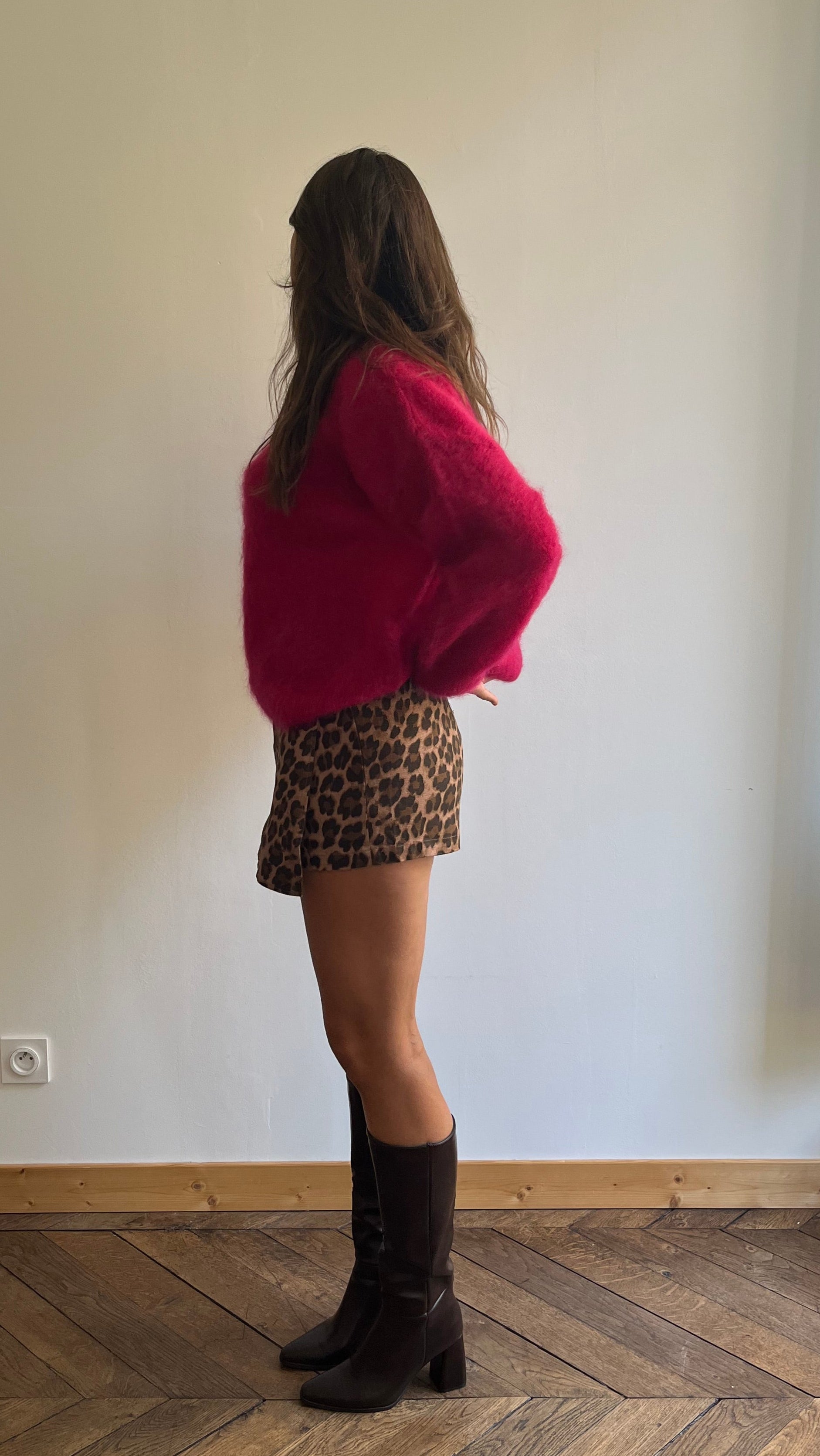 Jupe-short femme en coton à imprimé léopard, fabriquée en France – coupe droite et taille haute.