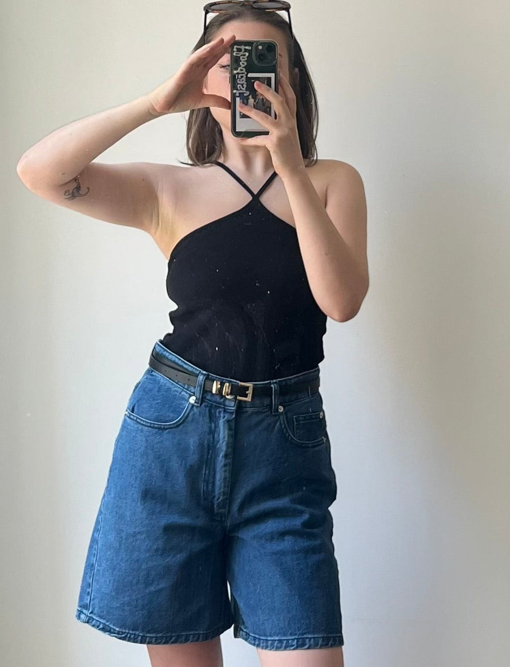 Short femme en denim bleu brut fabriqué au Portugal en coton biologique