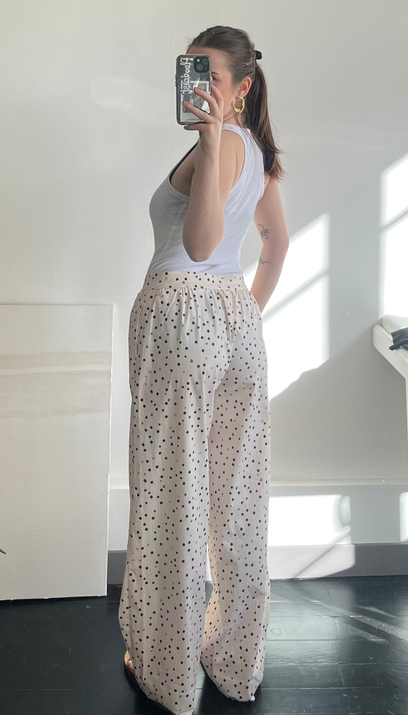 Pantalon crème à pois marron