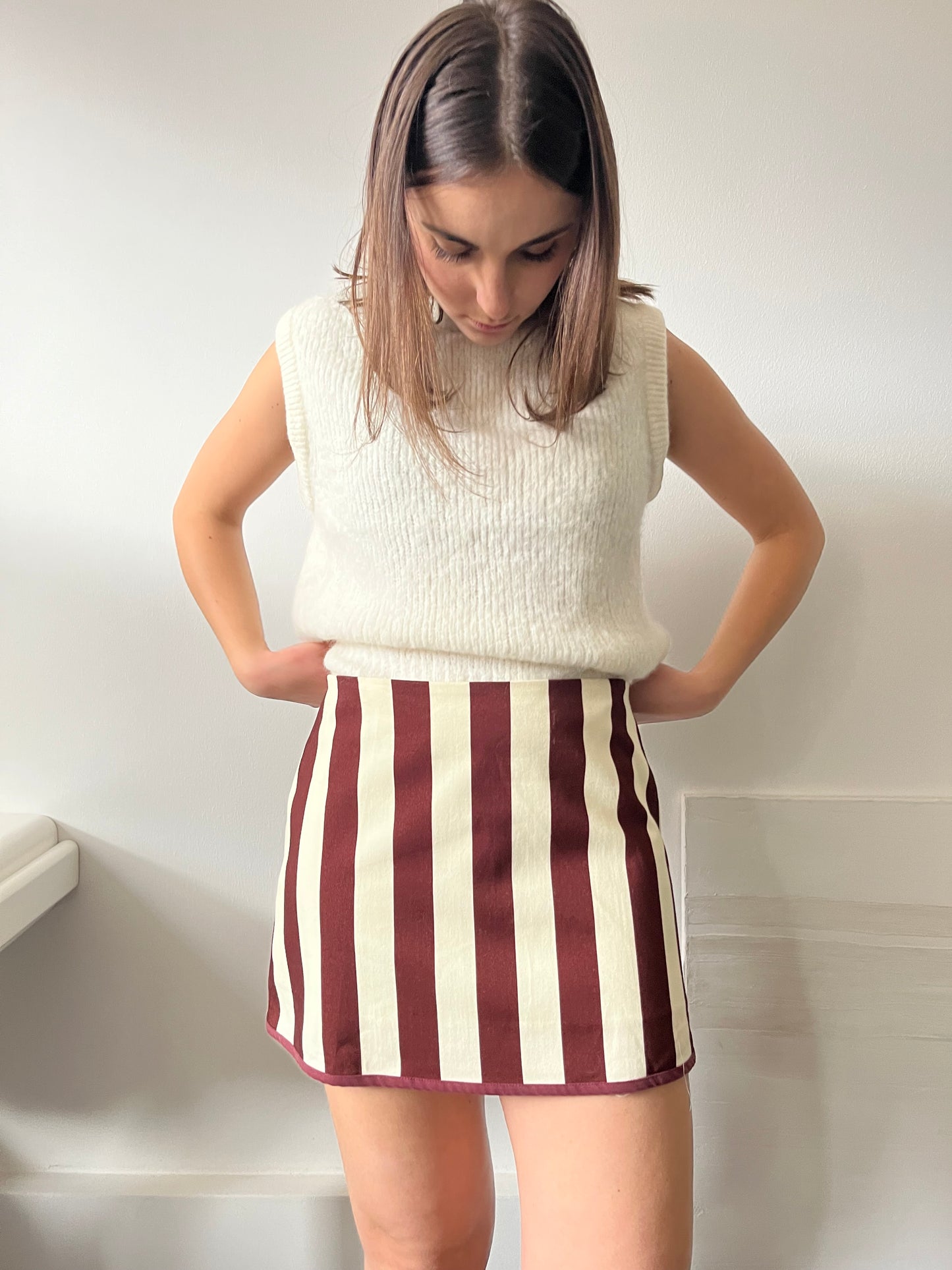Jupe rayée bordeaux et crème