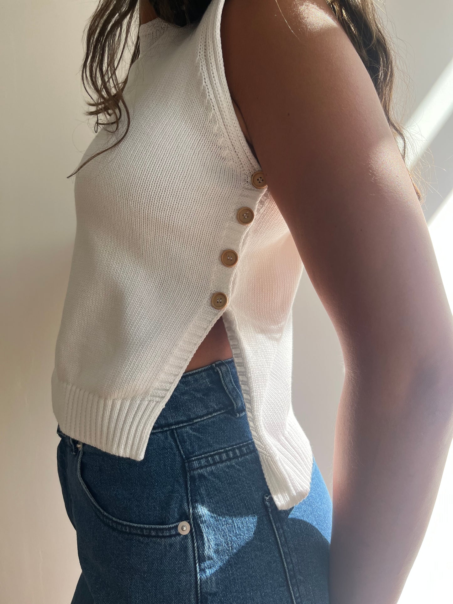 Gilet femme en coton naturel avec boutons en bois fabriqué au Portugal